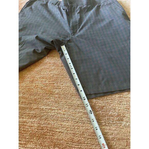 Ben Hogan Golf Shorts Size 42 Gray Check Performance Polyester Lightweight - Picture 5 of 6